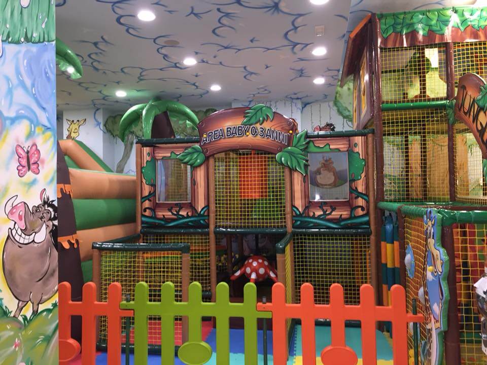 playground interno professionale hakuna matata 4