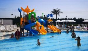 Scivoli per  Piscina